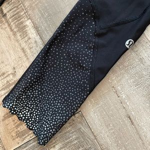 Gently used lulu running leggings